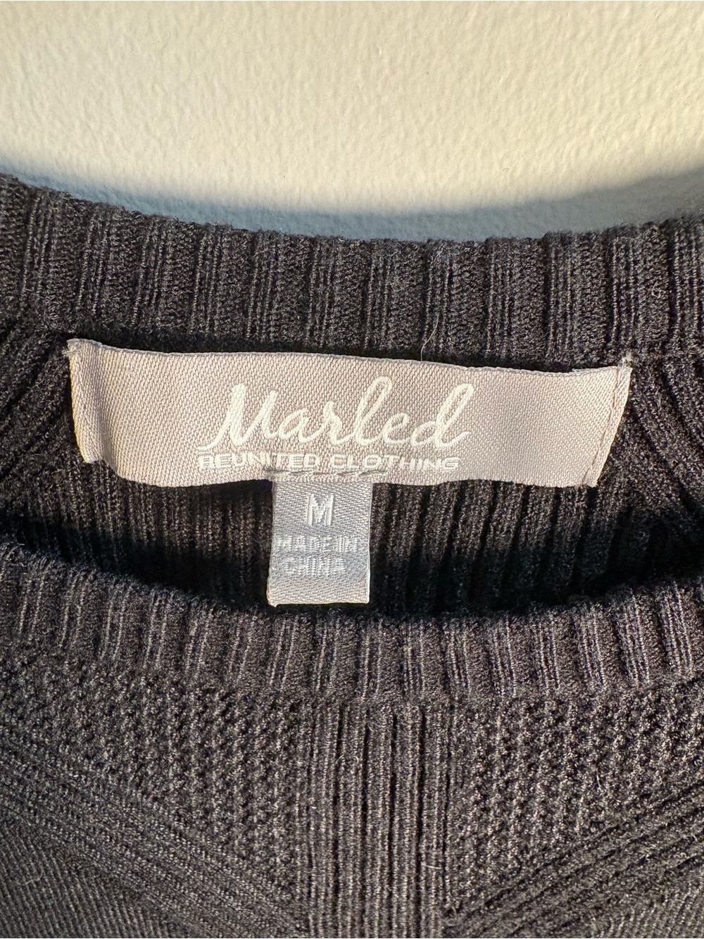 Black Ruffle-Shoulder Knit Pullover - Picture 2 of 4